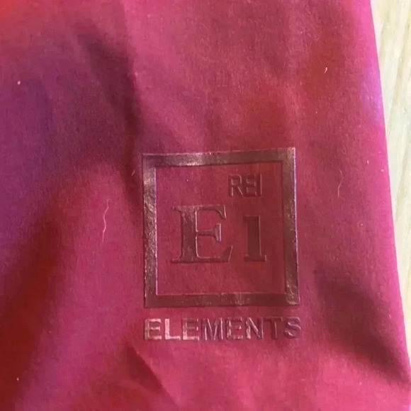 REI shell - Picture 7 of 16